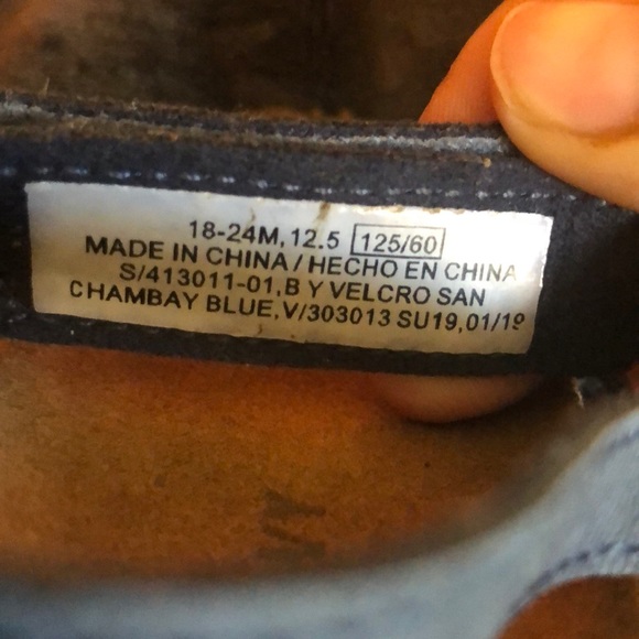 Sandles - Picture 2 of 2